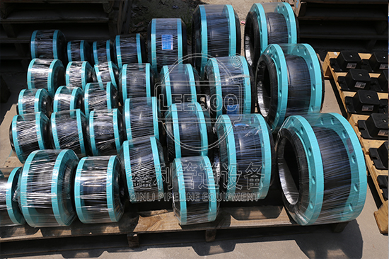 鞏義鑫利給呼和浩特汽車產業(yè)園供應單球體橡膠接頭