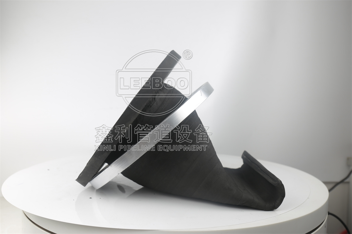 <strong>什么是彎嘴鴨嘴閥？</strong>