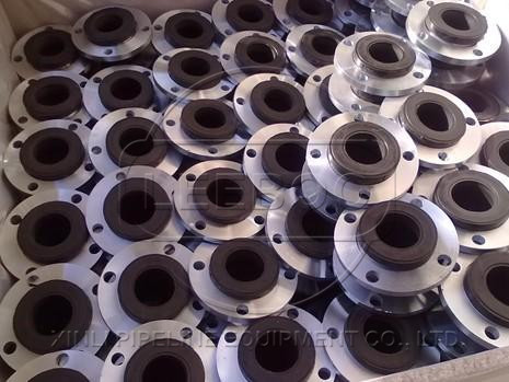 不銹鋼<a href=http://www.xinligd.com target=_blank class=infotextkey>橡膠接頭</a>發(fā)貨實(shí)圖