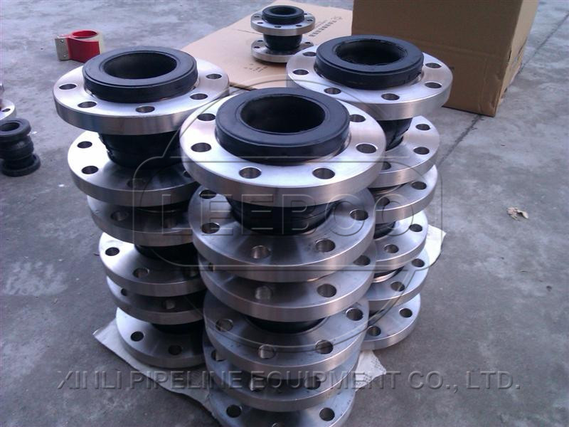 澳門花地瑪堂區(qū)不銹鋼<a href=http://www.xinligd.com target=_blank class=infotextkey>橡膠接頭</a>用于高樓供水減震